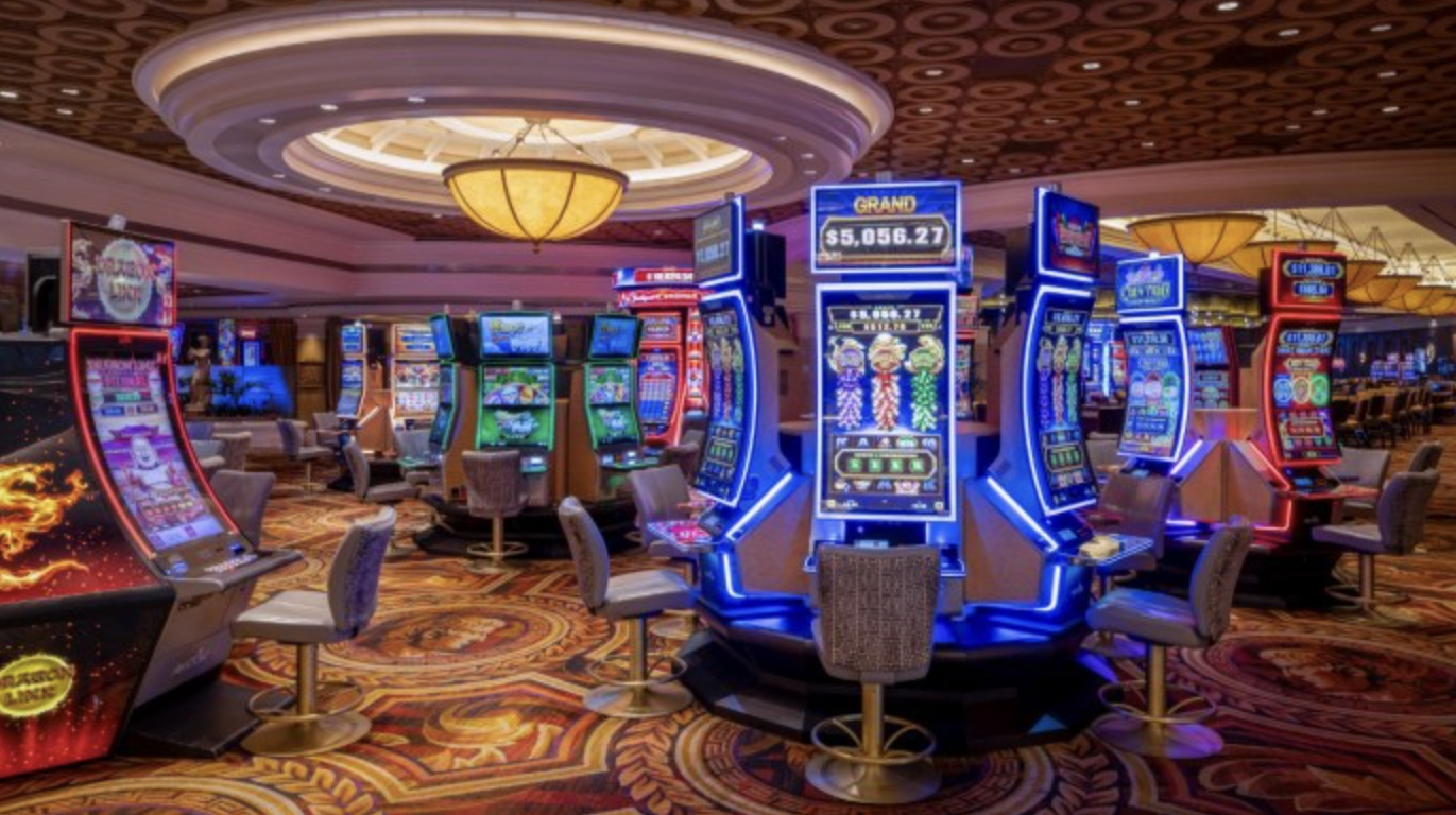 Welcome to Cesar Casino: Where Luxury Meets Excitement 3